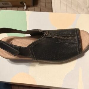 Earth Origins Black Comfort Sandals with Side Zipper